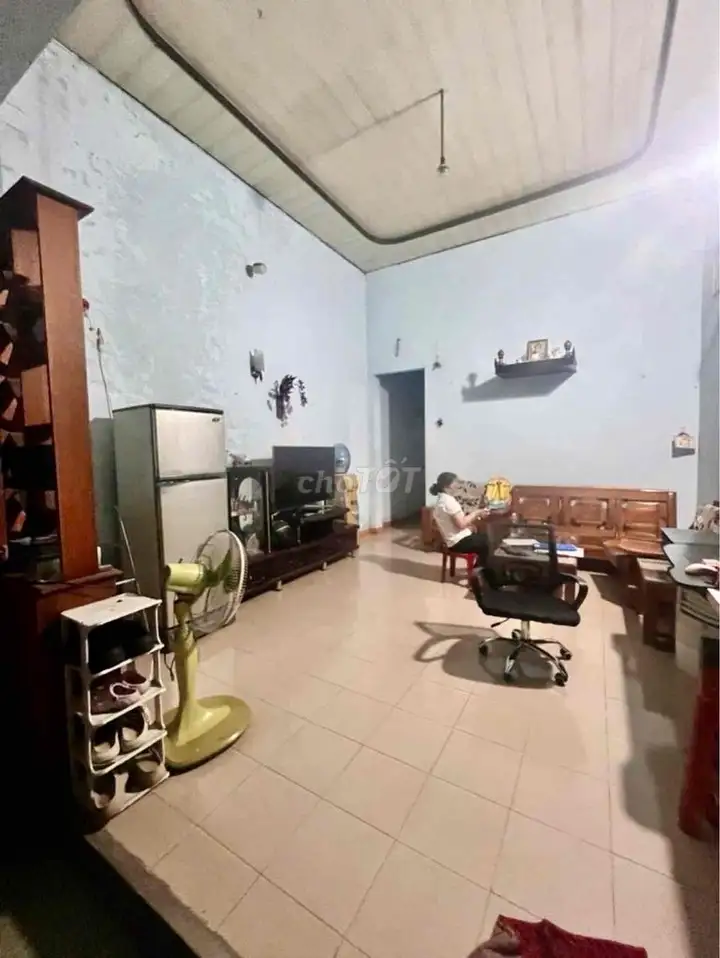 Дом в Лиен Чье, проезд для авто, 64 м²