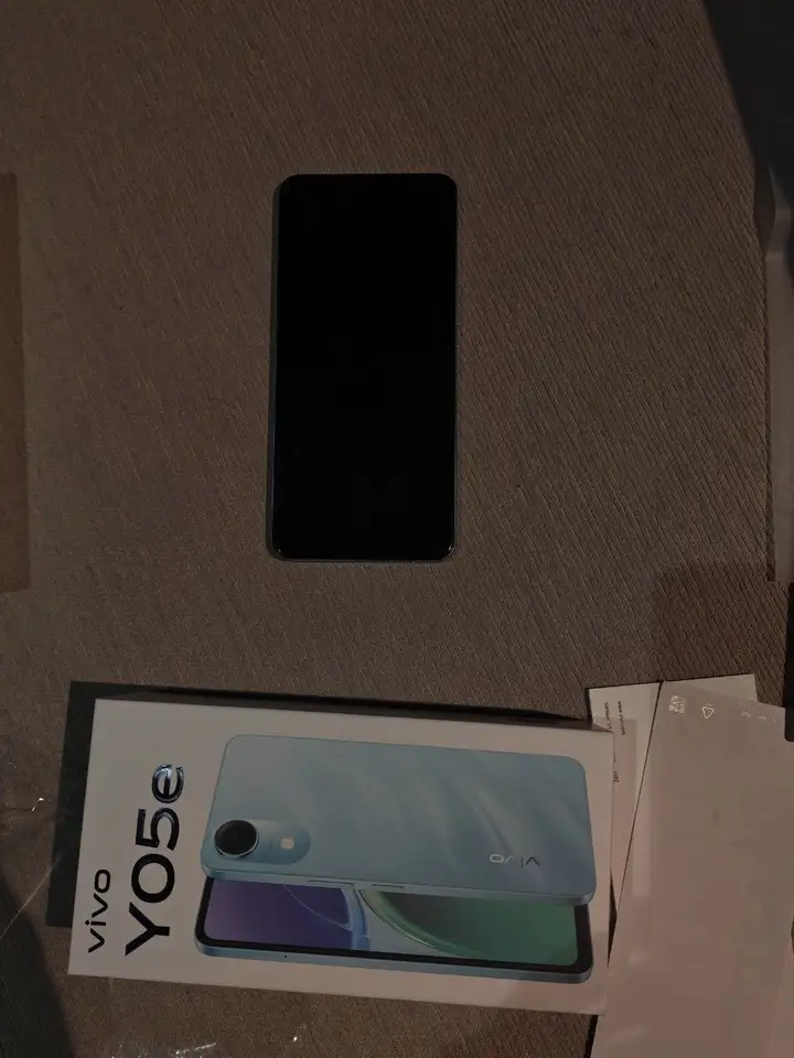 Телефон vivo Y05e