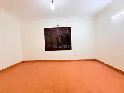 Дом в районе застройки Кау Джай, 5 спален, разъезд для авто, Педагогический ун-т