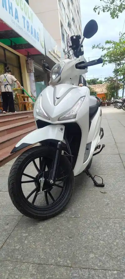 Скутер Kymco Candy Hermosa 50 кубов