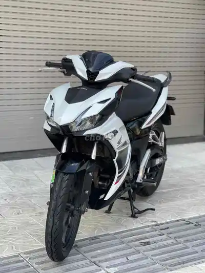 Honda Winner X 2023 бело-черный