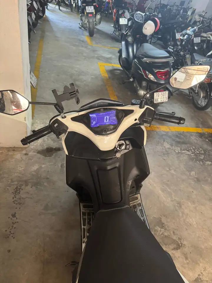 Yamaha NVX 155