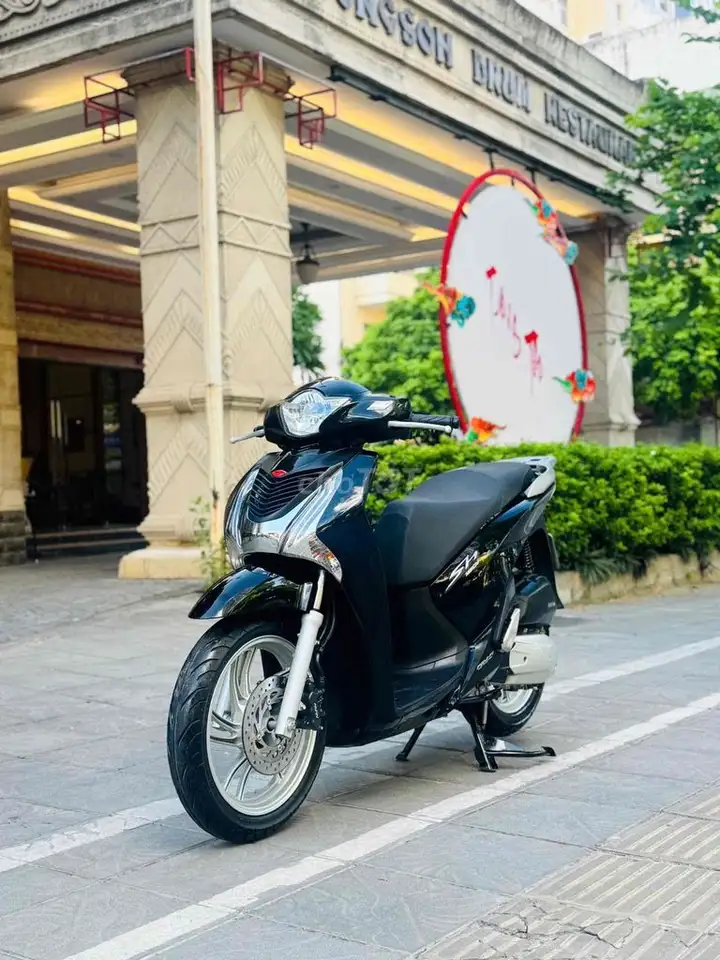 Honda SH 150i 2016 черный смарт-ключ родная краска мотор оригинал