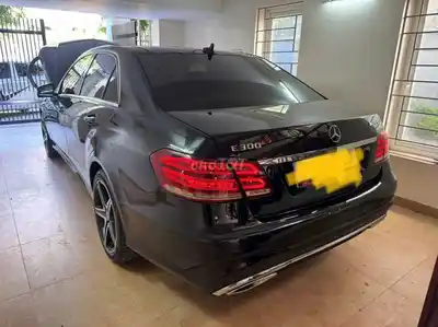 Mercedes E 300 2010 AMG черный
