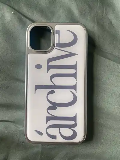 Чехол Archive для iPhone 11