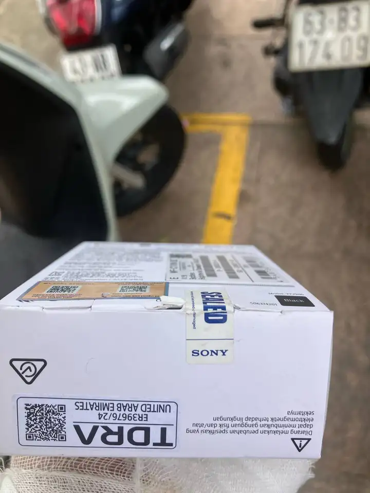 Наушники Sony