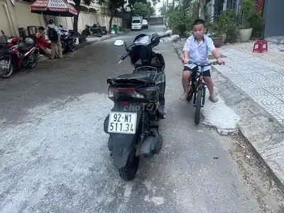 HONDA AIR BLADE 125CC ЧЕРНО-СЕРЕБРИСТЫЙ