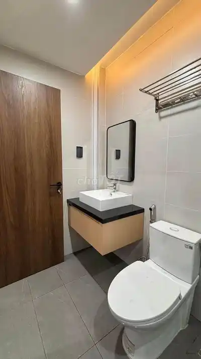 Аренда квартиры с 1 спальней в Хоа Суан, 38 м², с мебелью