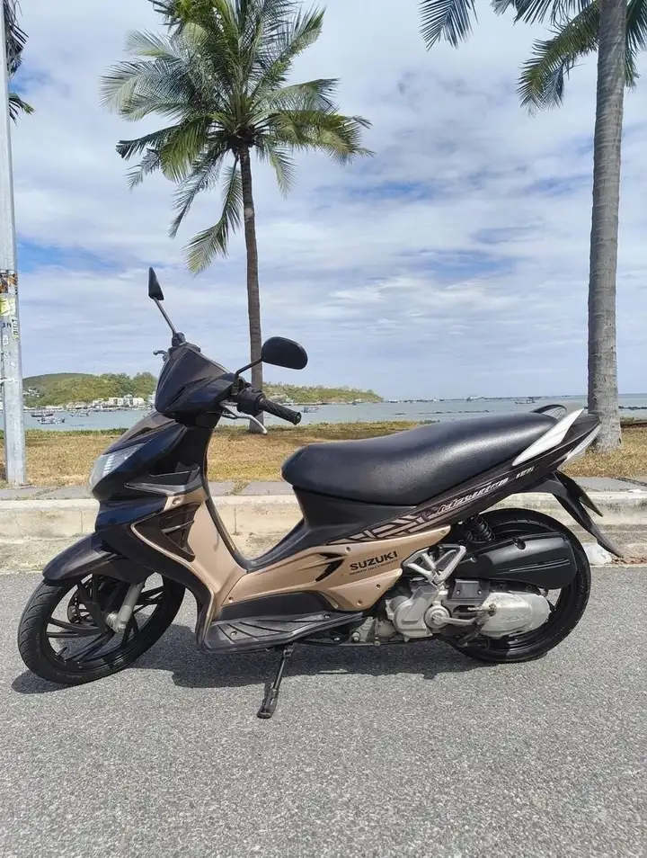 Suzuki Hayate 125