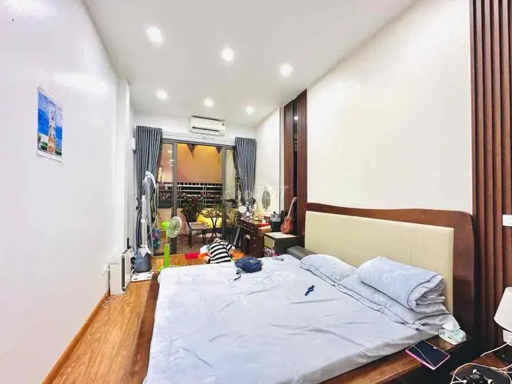 Аренда таунхауса Дой Кан, Ба Динь, 55 м², 5 этажей, 5 спален, полностью меблирован, 14 млн