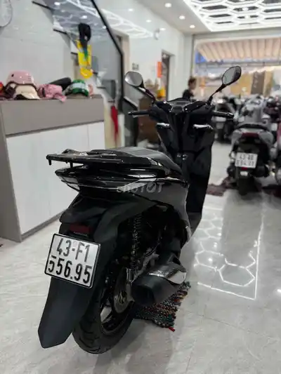 Honda SH 125i 2022 Глянцевый черный