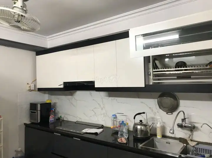 Сдается дом целиком, переулок 21 Тхань Ам, район Вьет Хынг, Ханой