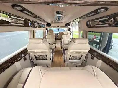 Ford Transit Limosin 2017 10 мест чёрный