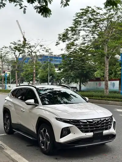 Hyundai Tucson 1.6T 2024, белый, 30 000 км
