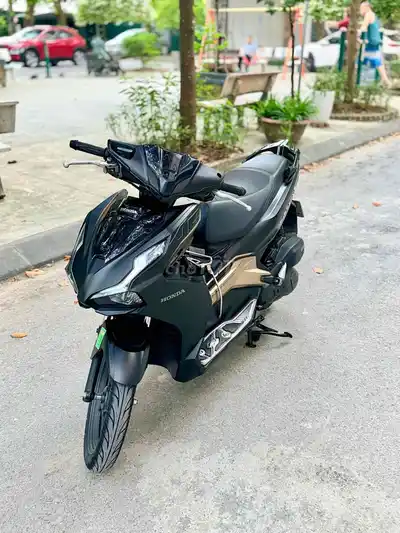 Продается аэроклинок Airblade 125 2021