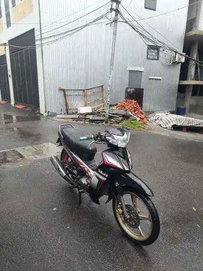 Yamaha Sirius THÁI чёрный б/у BS 17