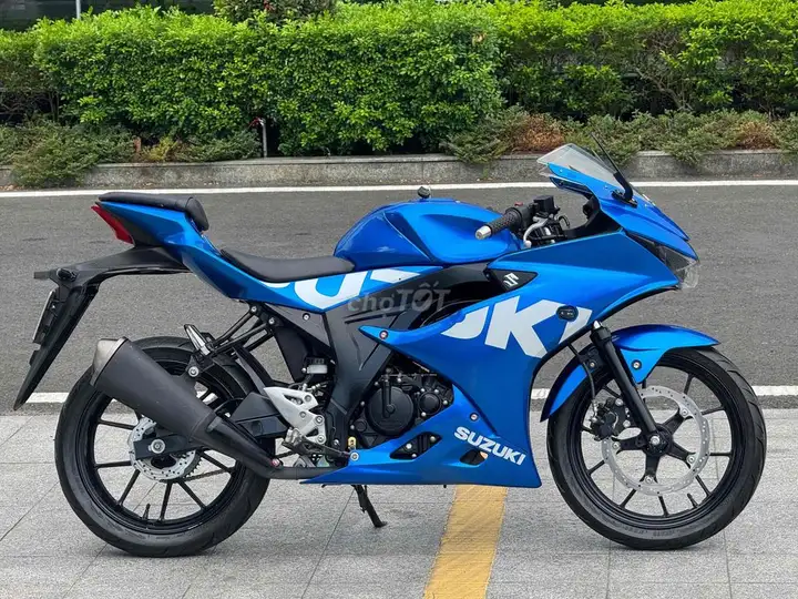 Suzuki GSX 150 2023 синий