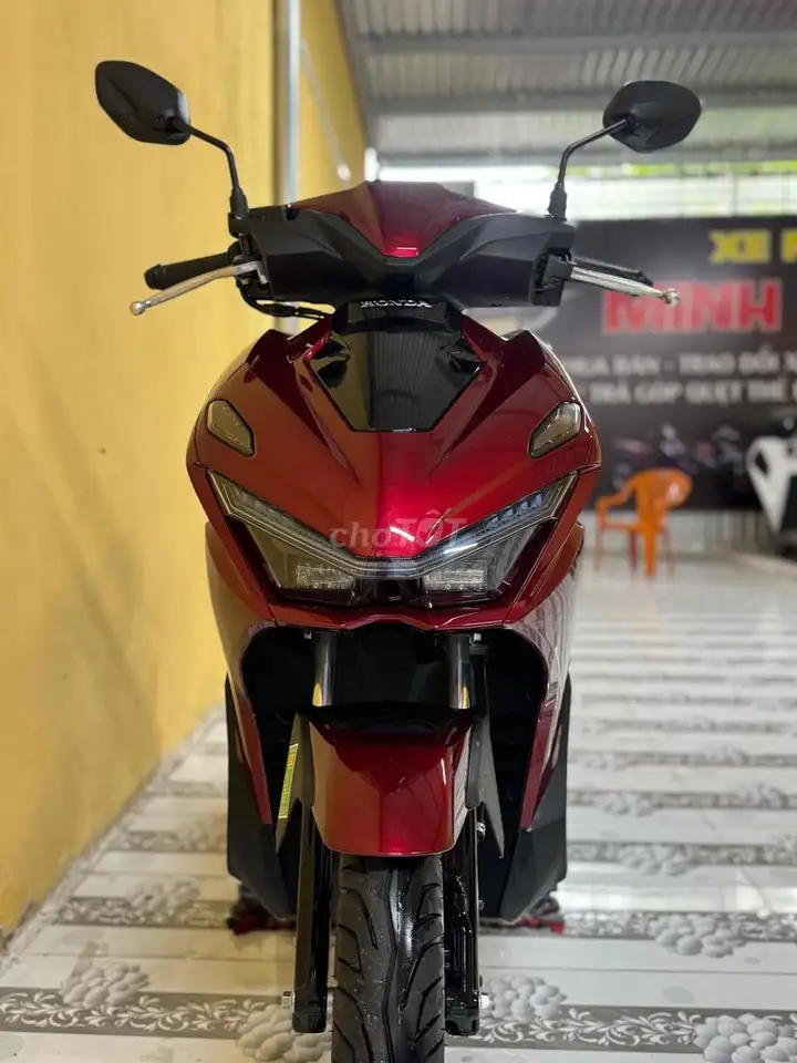 Honda Air Blade 160 ABS 2026 Красно-черный состояние нового