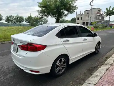 Honda City 2015 белый