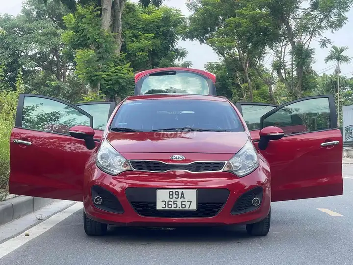 Kia Rio 2012 AT, импорт, полная комплектация
