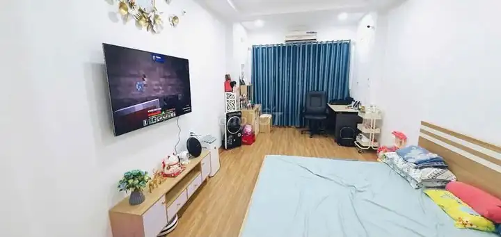 Маc Thị Bưởi, 50 м², 5 этажей