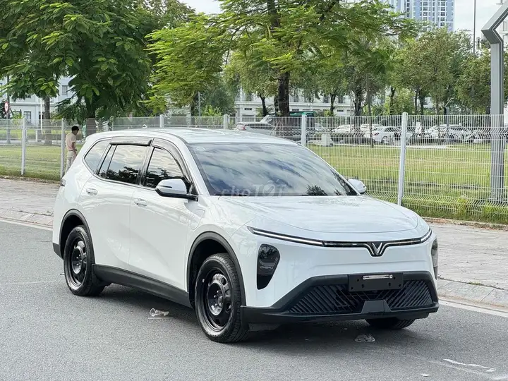 Limo Green 2026, состояние нового, пробег 18.000 км, отличное состояние