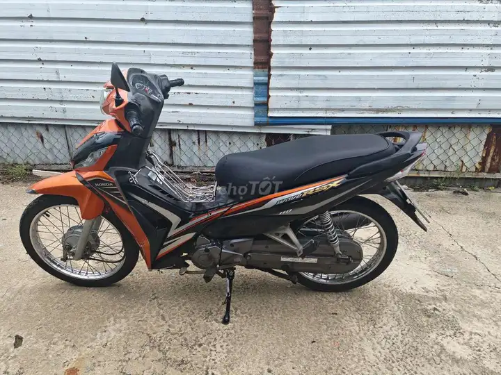 Honda Wave RSX 110 оранжево-черный, импортный