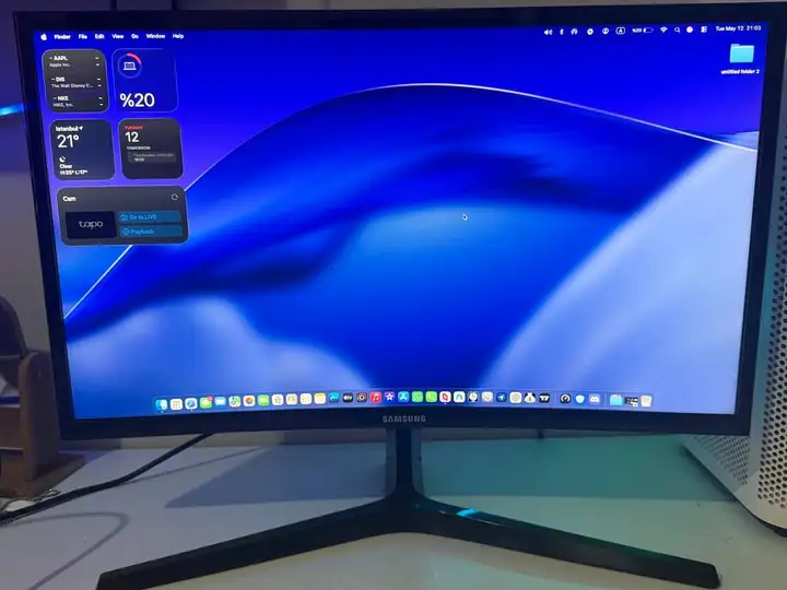 Монитор Samsung CRG5 24' 144Hz