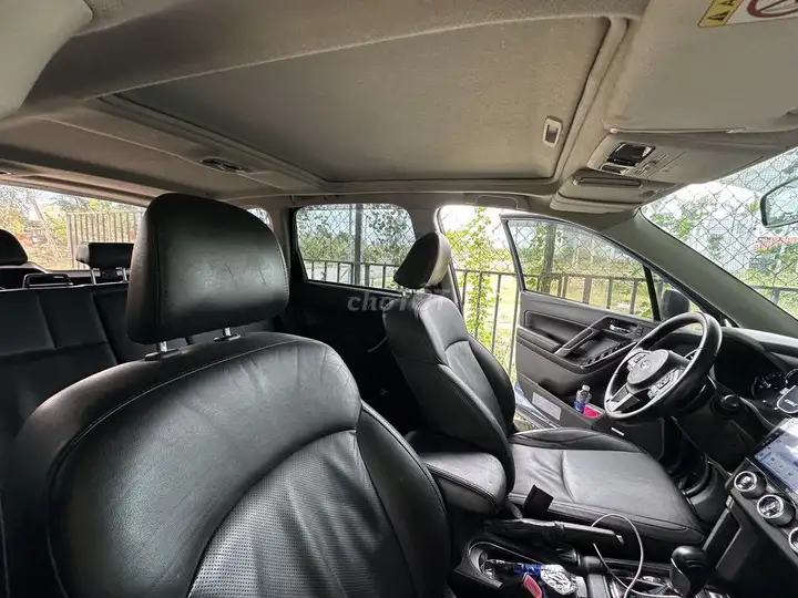Subaru Forester XT синий, японская сборка, семейный автомобиль