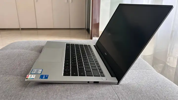 Huawei MateBook D14
