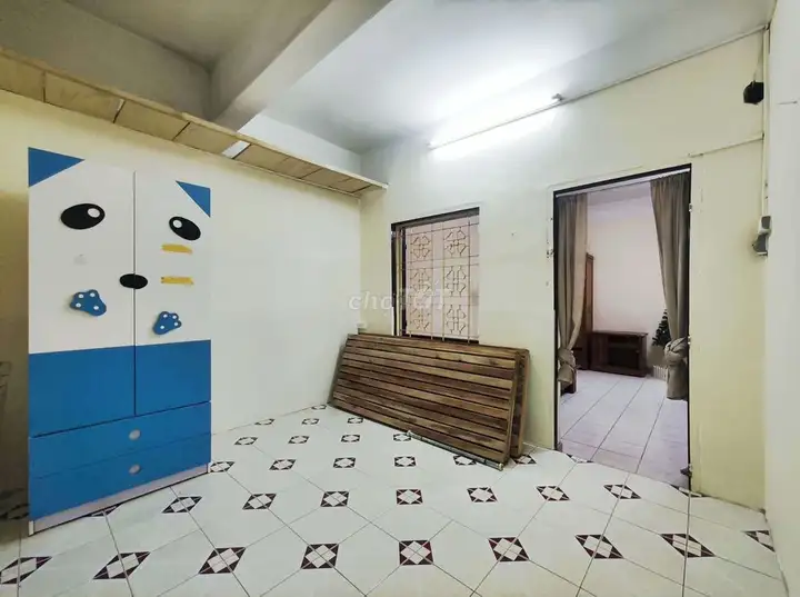 🏠 Аренда общежития на 2 этаже – Жанг Во, Донг Да – 100 м² – 3 спальни