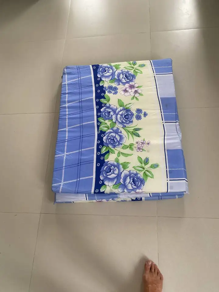 Зеркало и матрас