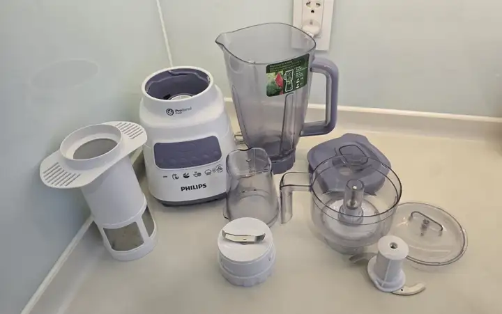 Блендер Philips HR2223/00