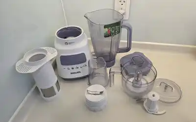 Блендер Philips HR2223/00
