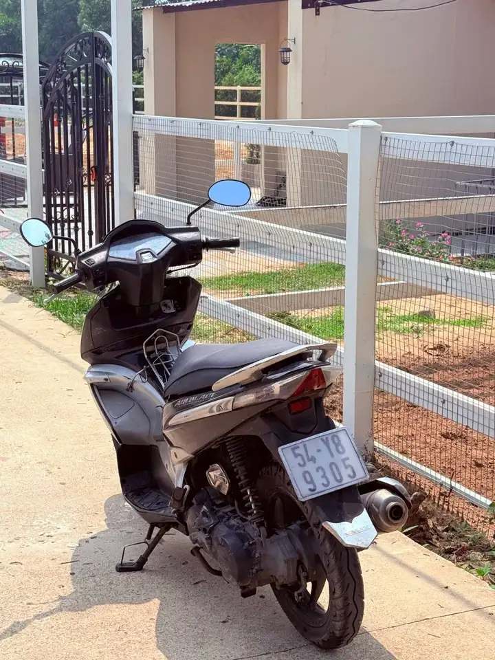 Скутер Honda Air Blade