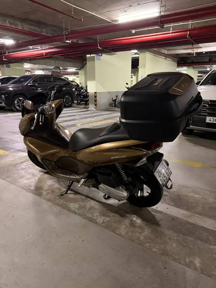 Honda PCX 125, 2011 год