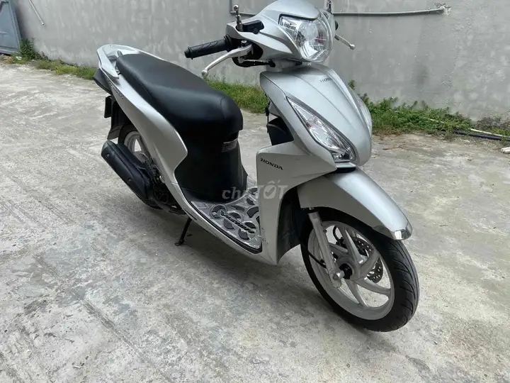 Honda Vision 2023 Серебристый 34249 км