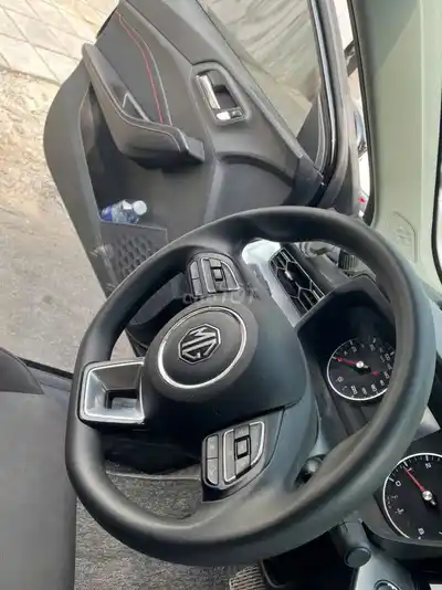 MG MG5 Standard 2024 Черный 35 000 км