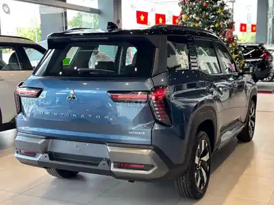 Mitsubishi Destinator Ultimate 2026