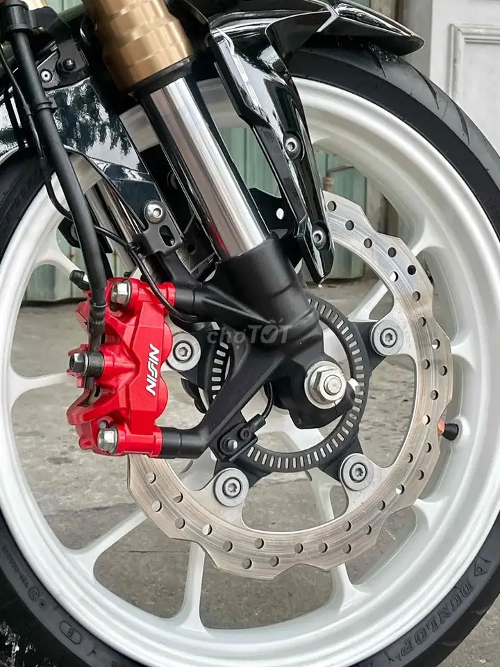 Honda CB-150R 2018 пробег 12 тыс. км