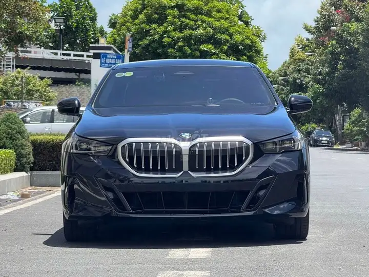 BMW 530i M-Sport Модель 2026 из Германии, гарантия дилера 2030