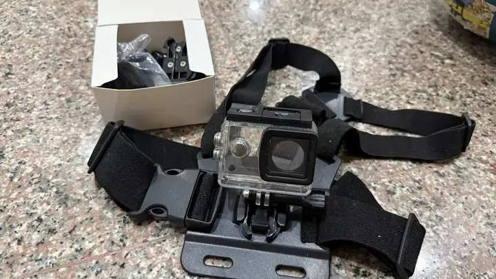 Штатив dexp, шуруповерт Makita, кейс для GoPro, доска с маркерами