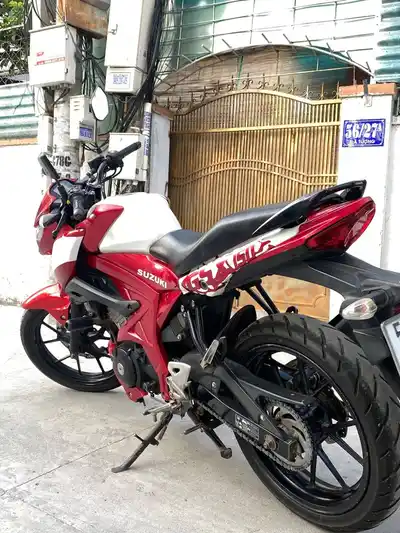 Suzuki GSX 150S