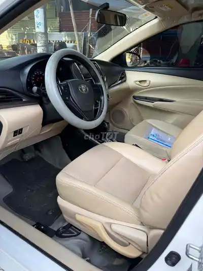 Toyota Vios 2023 белый Дананг