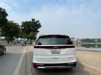Kia Carnival Signature 3.5G 2022 Белый 66 тыс. км