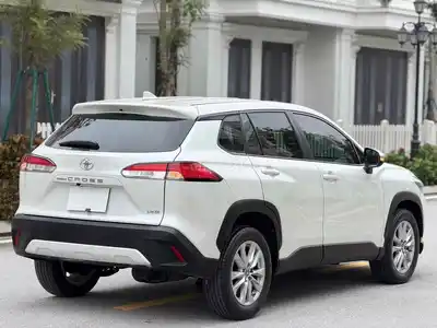 Toyota Corolla Cross G T12/22 очень новая