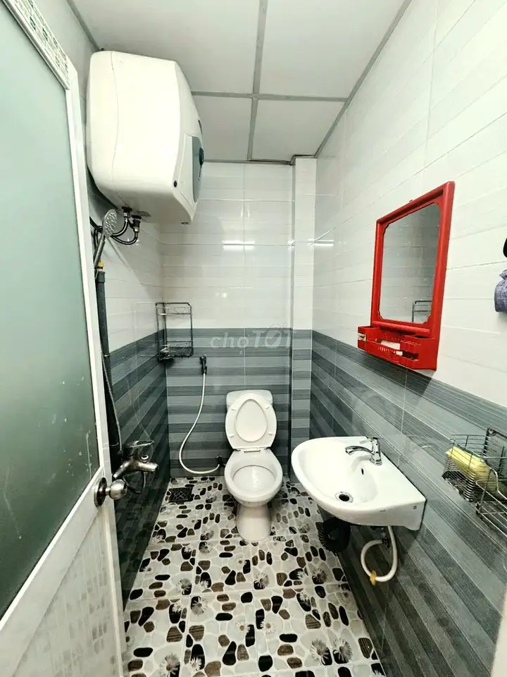 Дом в аренду, Говап, 2 спальни, phường 16, д. 1, рядом с Le Van Tho