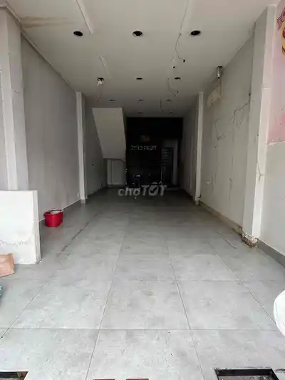 Аренда фасада дома 252 Xo Viet Nghe Tinh, P21, 4 этажа