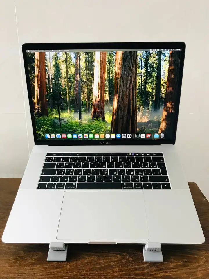 MacBook Pro 2019 Touch Bar