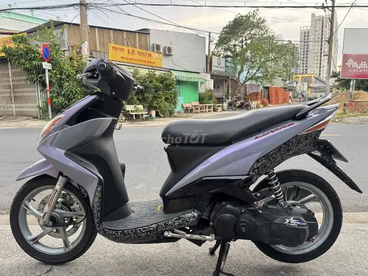 Yamaha Luvias 2012 Фиолетовый
